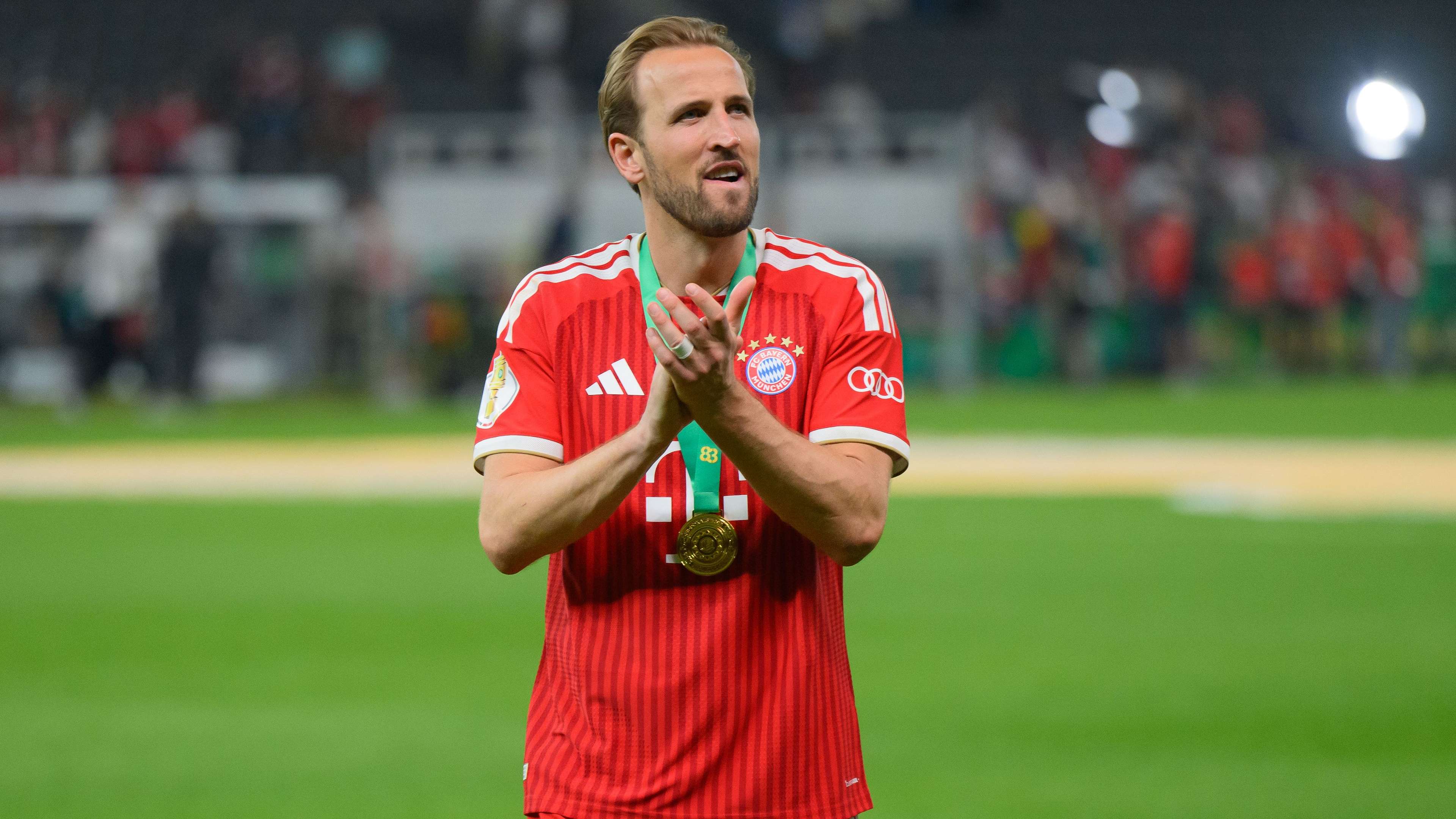 Kane to snub Barca for new Bayern deal  