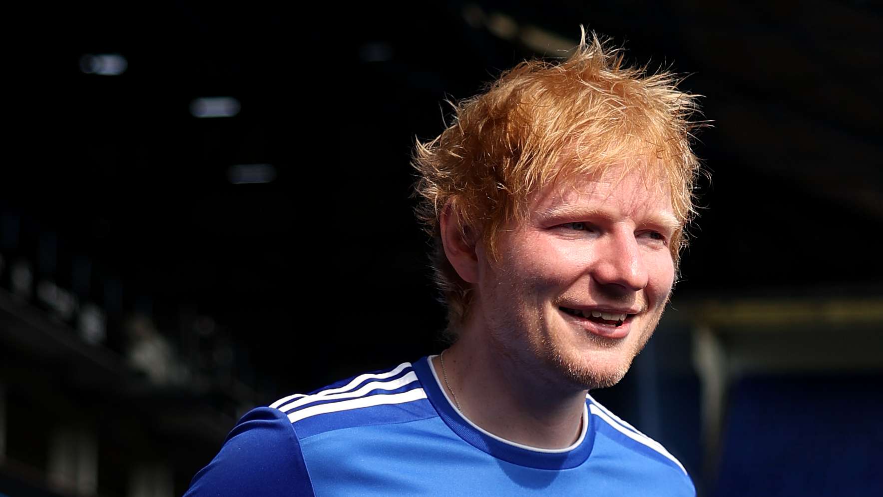 📽️ | Ed Sheeran performs private gig for England players  