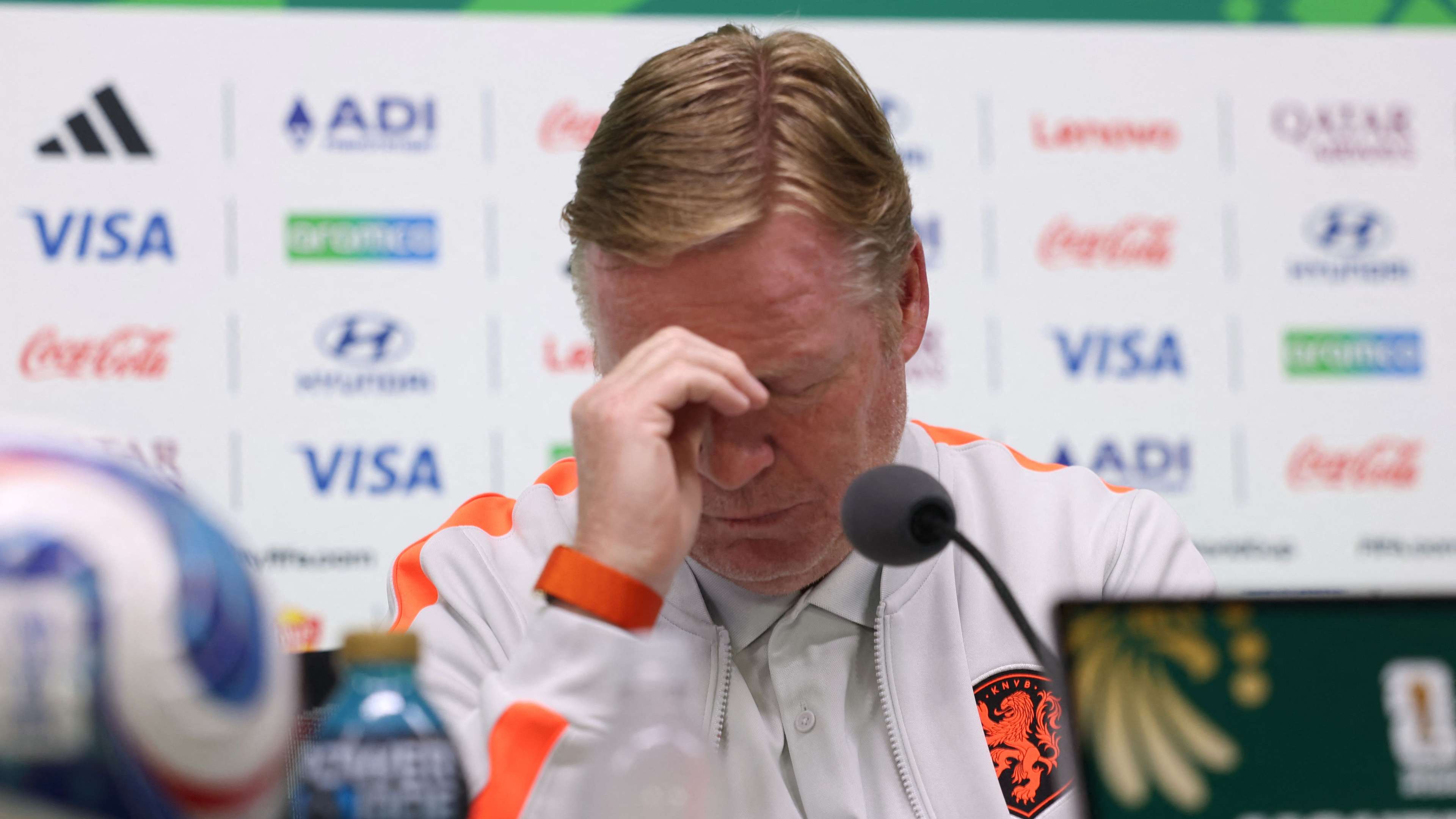 Koeman resigns from Netherlands post as KNVB report racist abuse  