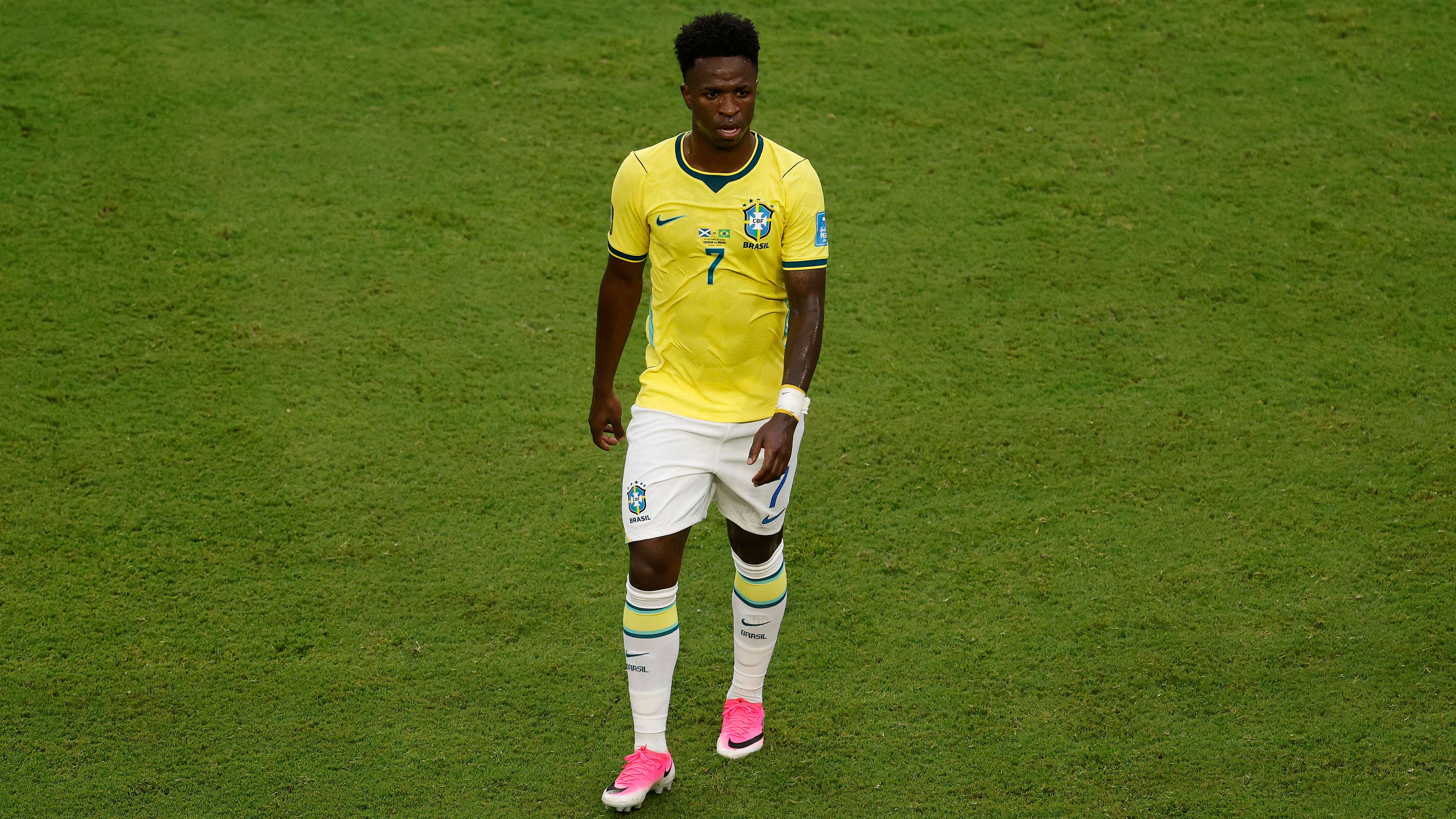 Liverpool's stance on the Vinícius deal determined, with a Saudi giant waiting  