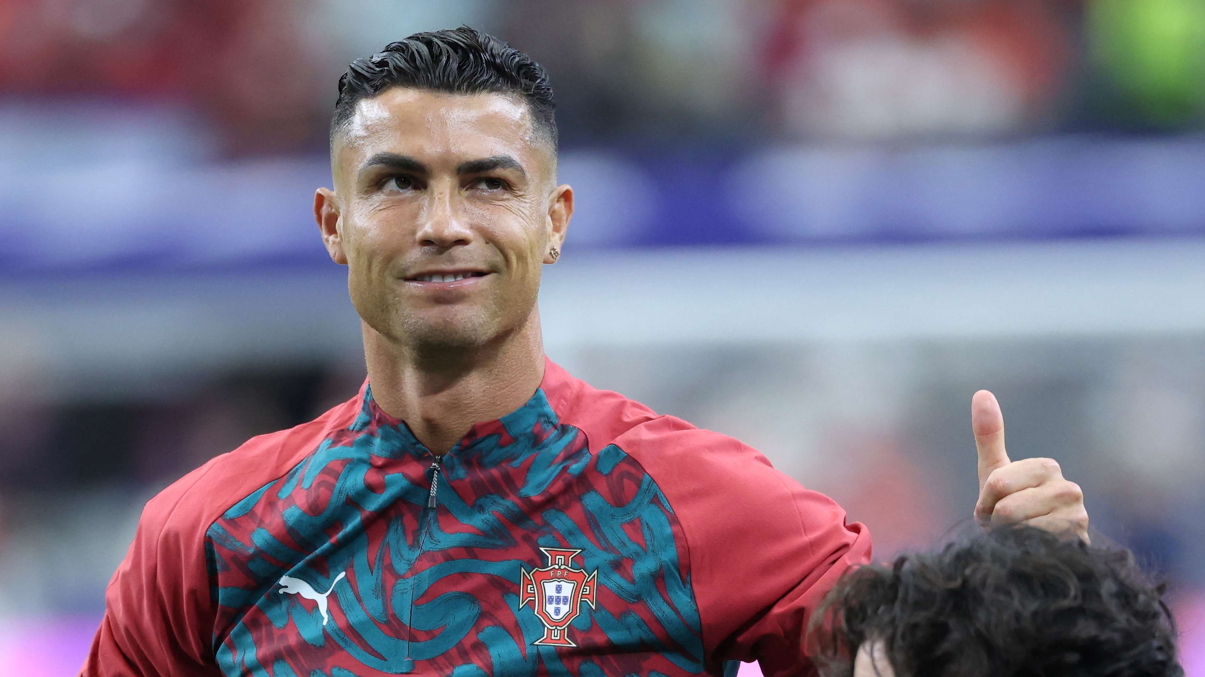 With Henry's involvement: Cristiano turns into an "actor and producer" in a huge dramatic production  