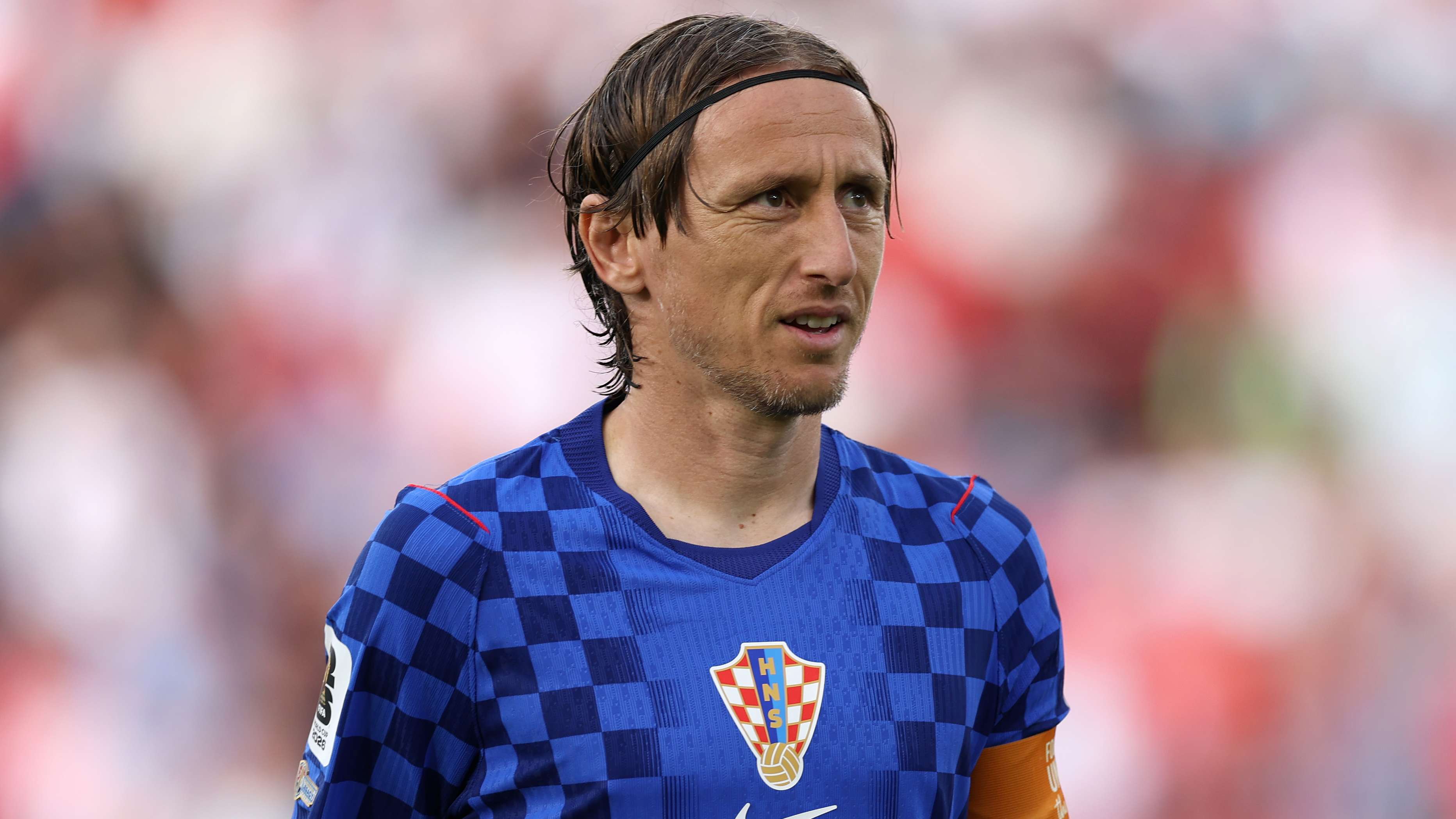 Modric decides Milan future  