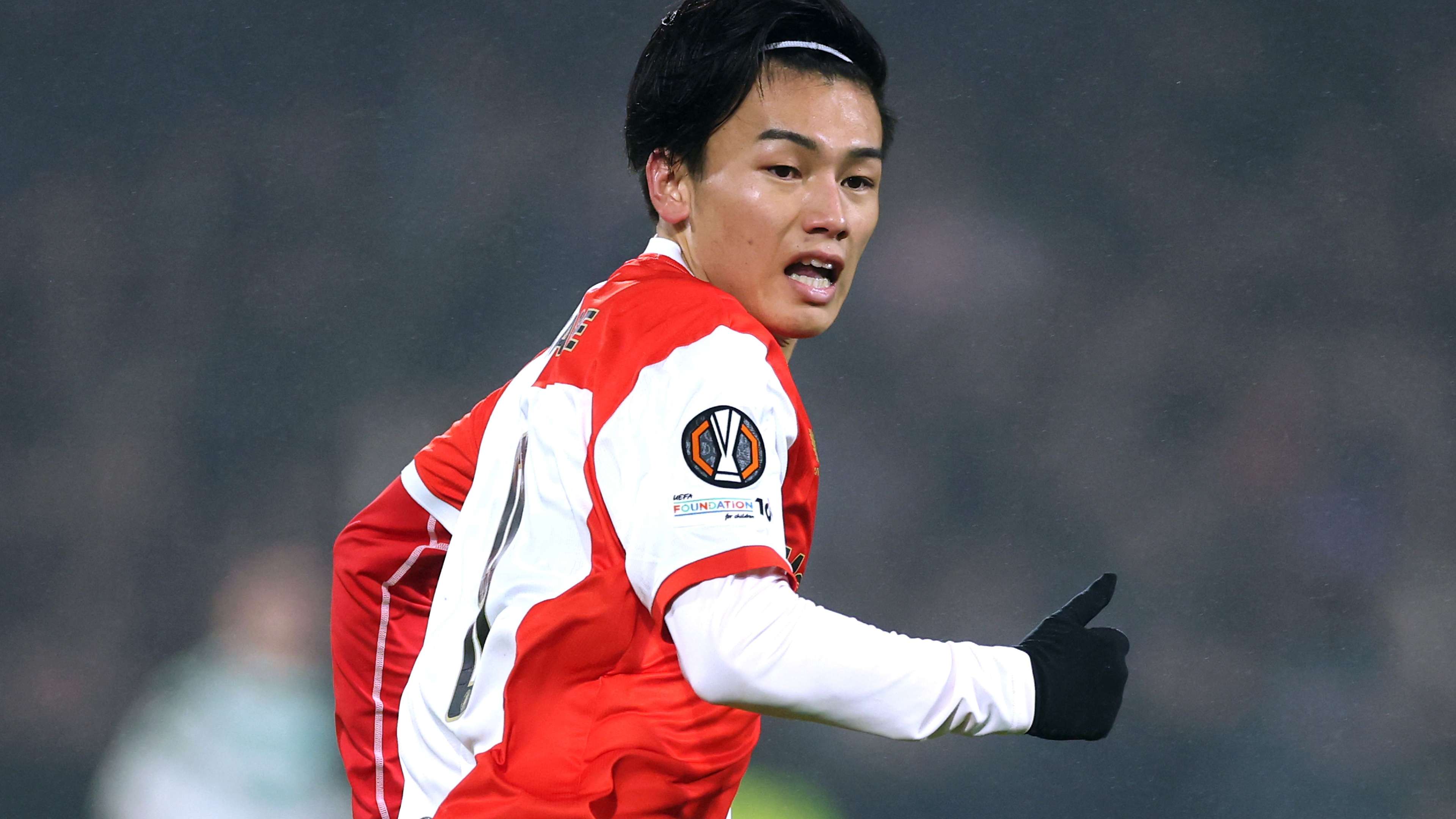 'Interest is finally picking up: Ayase Ueda could move to the Premier League'  