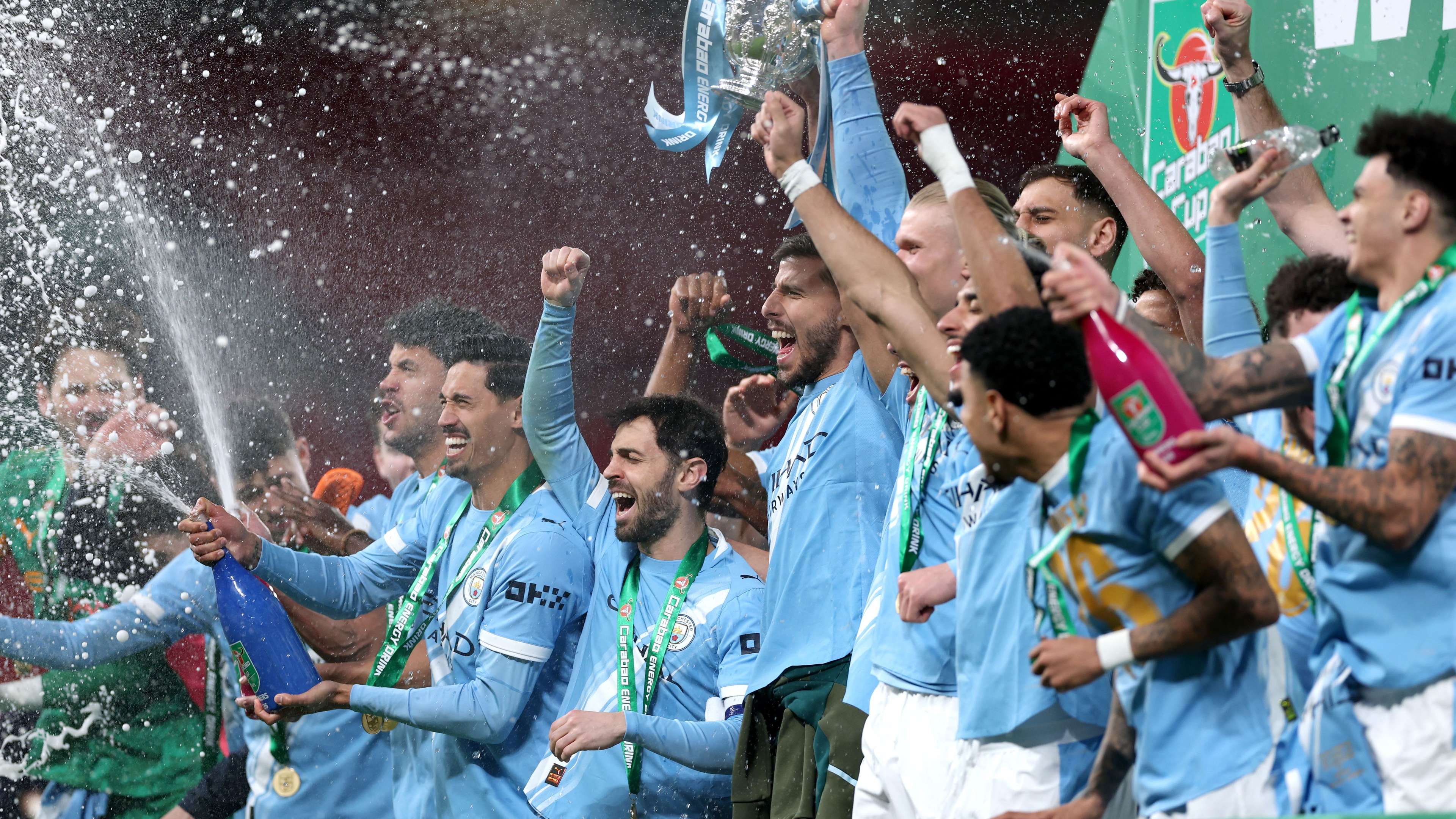 Manchester City star sparks English battle in the transfer window  