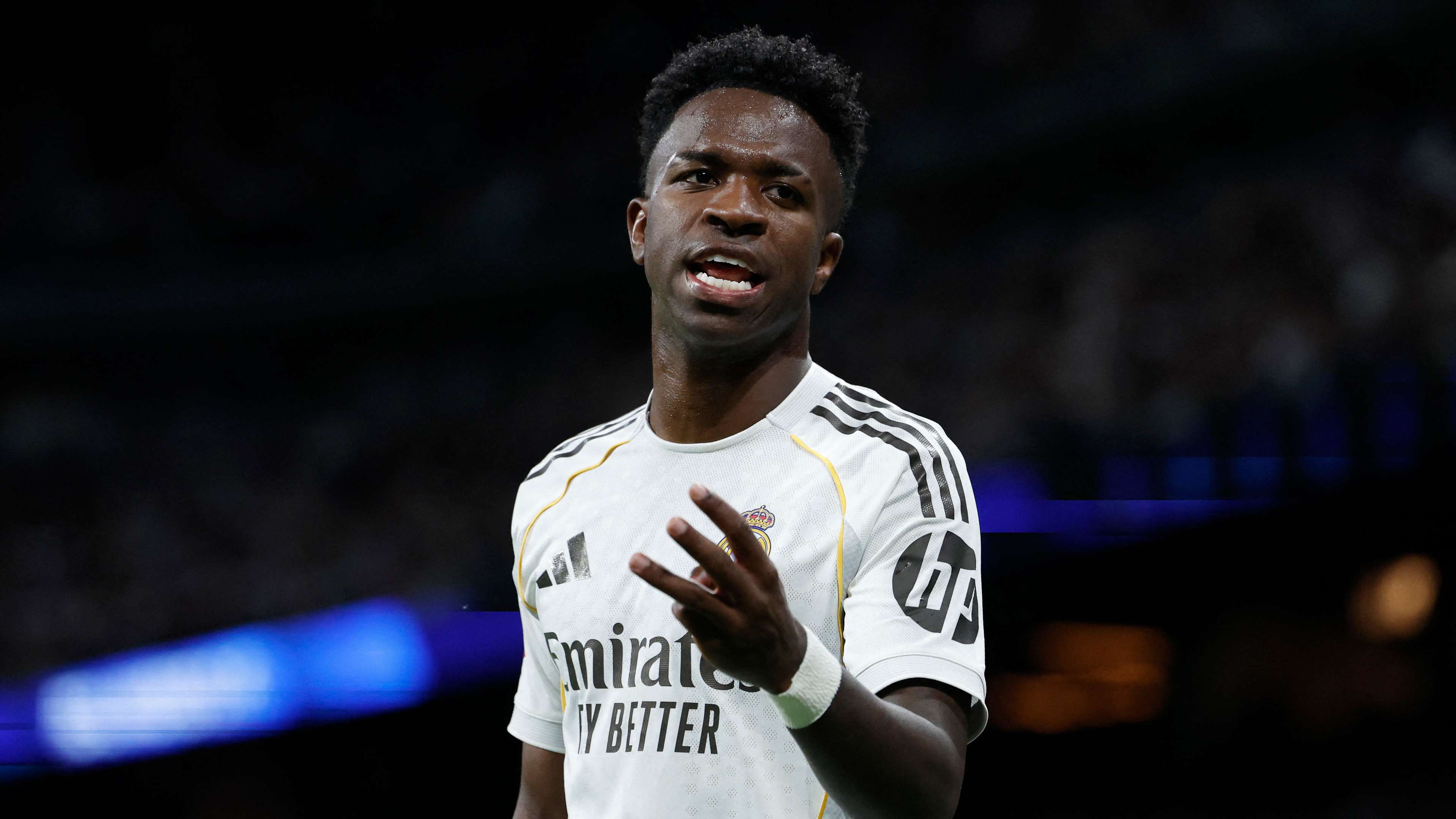 Vini Jr. FOR SALE! Madrid open door for shock Arsenal swoop as contract talks stall  