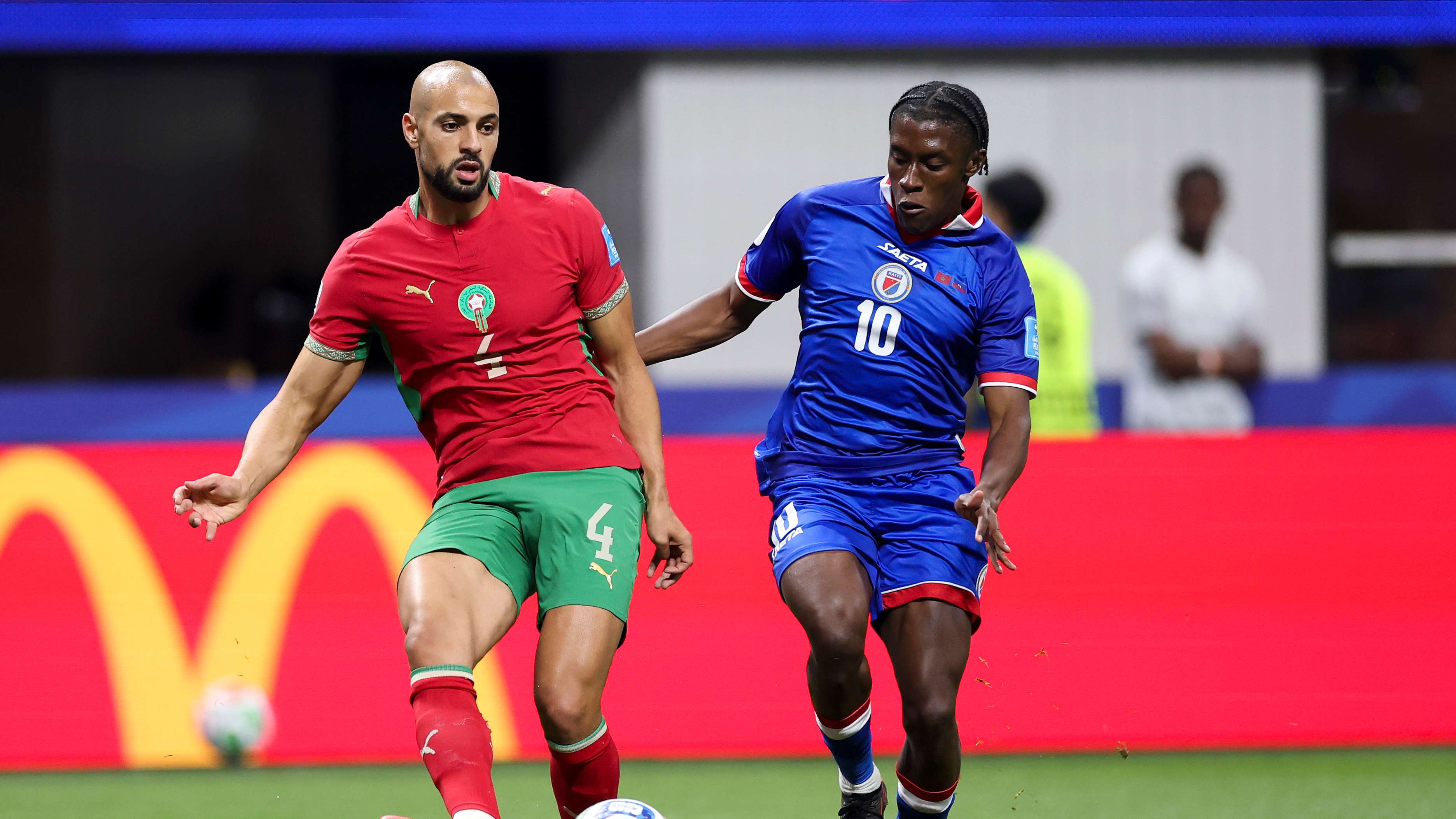 Complex negotiations for Amrabat's return to La Liga  