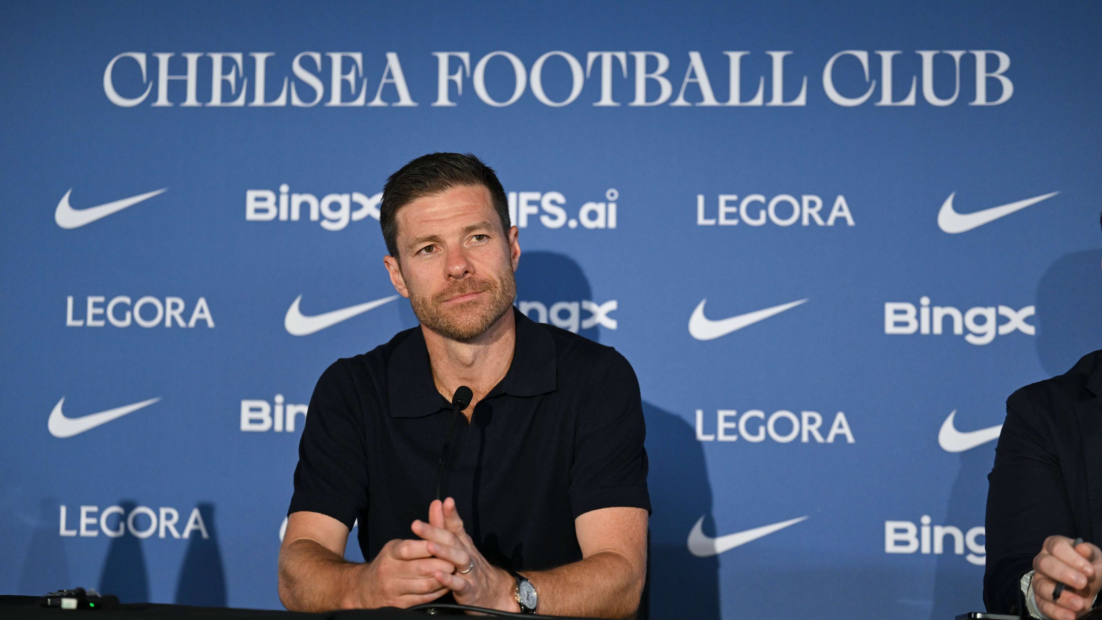Chelsea launch £42m transfer mission for Serie A defender  