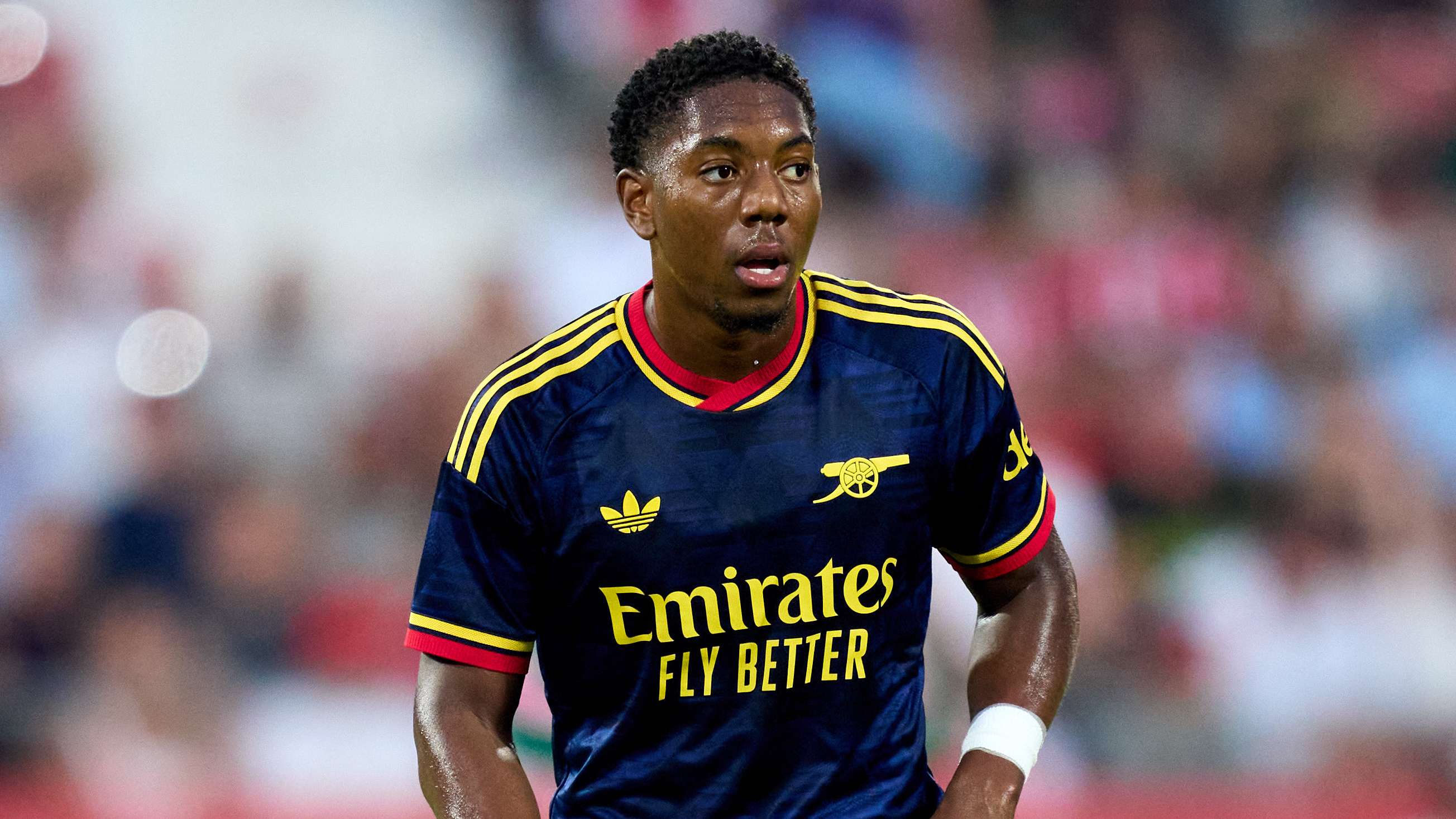 Man Utd target Arsenal sensation as Carrick plots ambitious swoop  