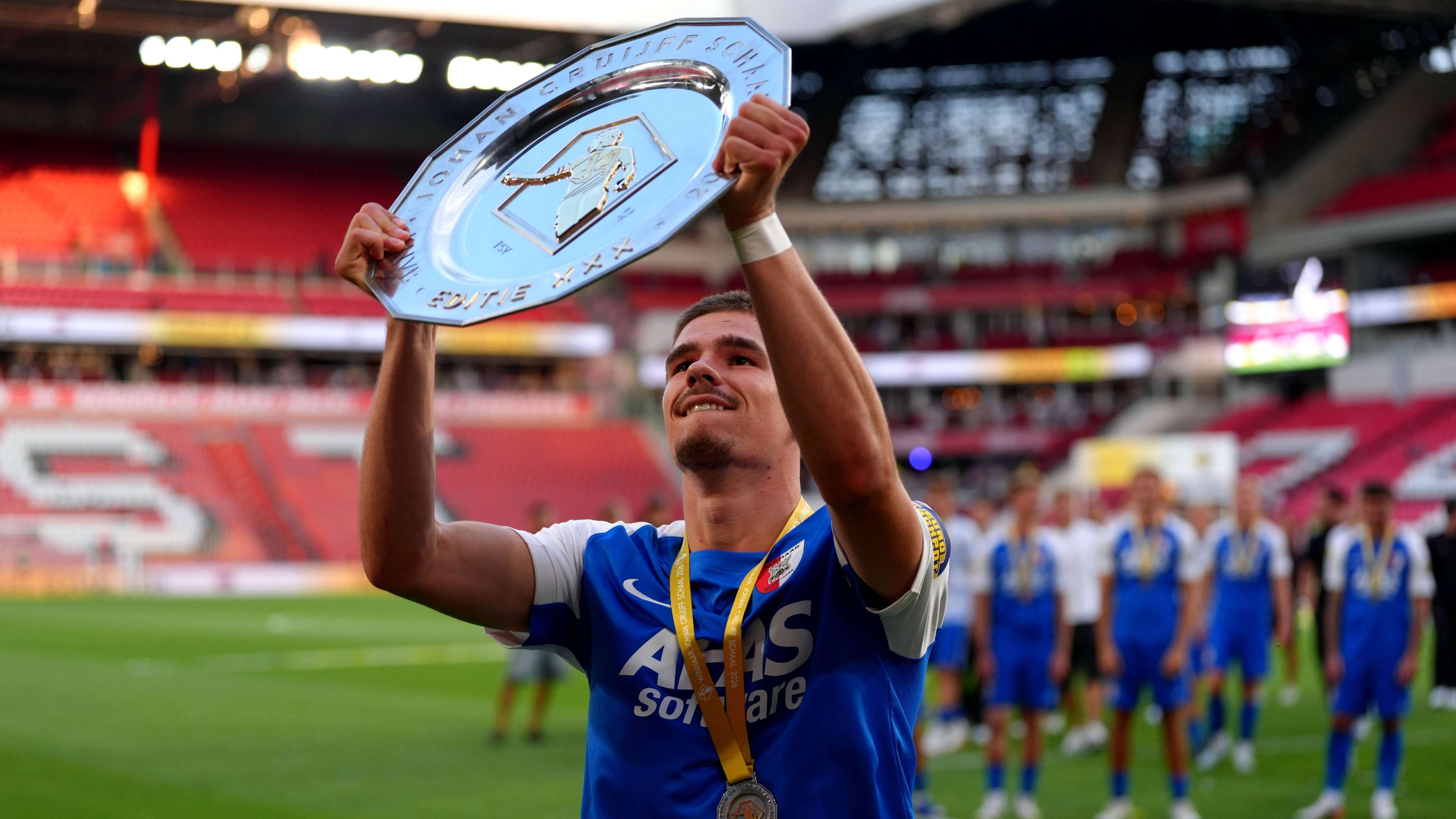 AZ have big news on Wouter Goes a few days after triumph over PSV  
