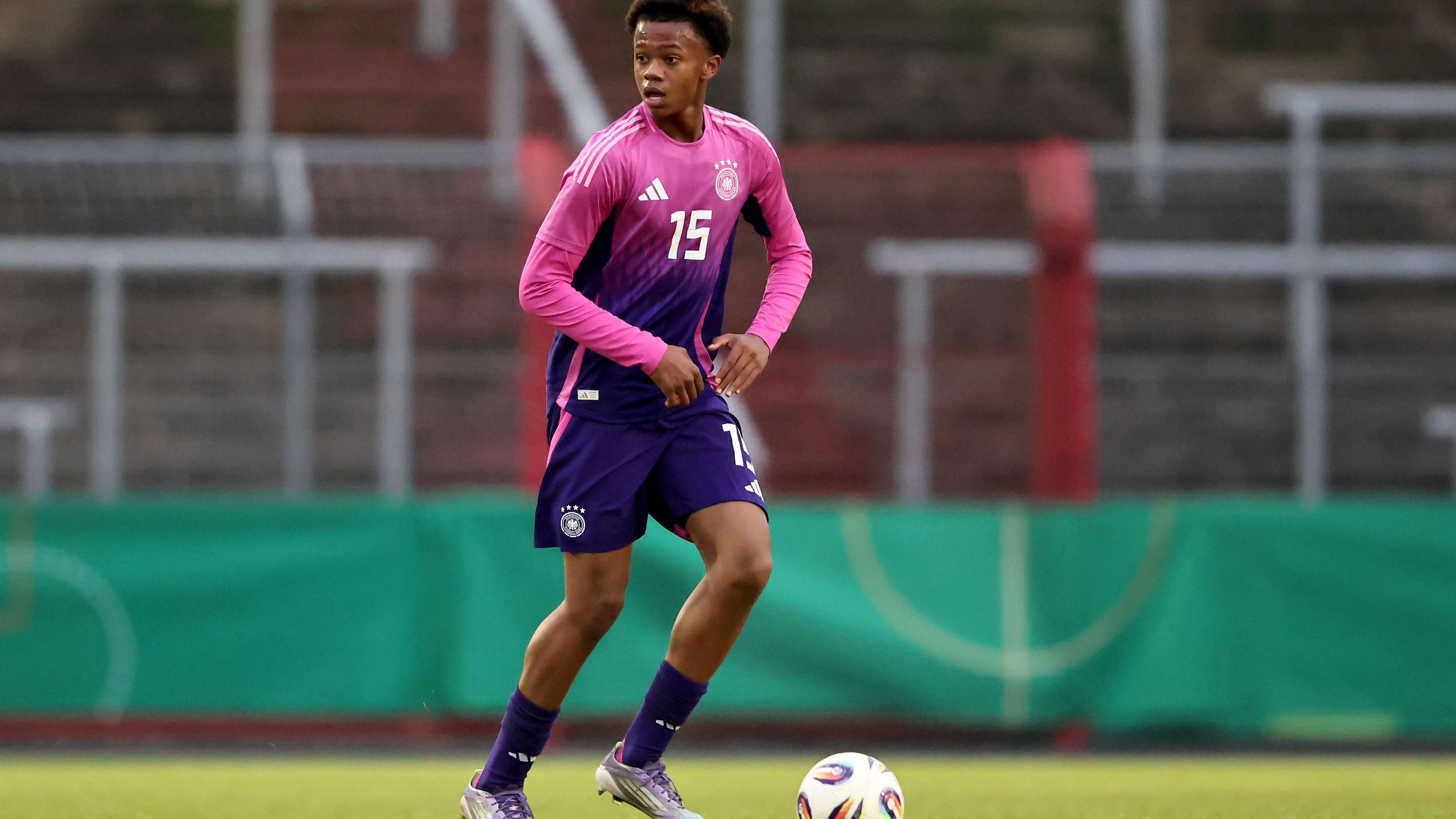 Germany's rising star takes his first steps with Barcelona  