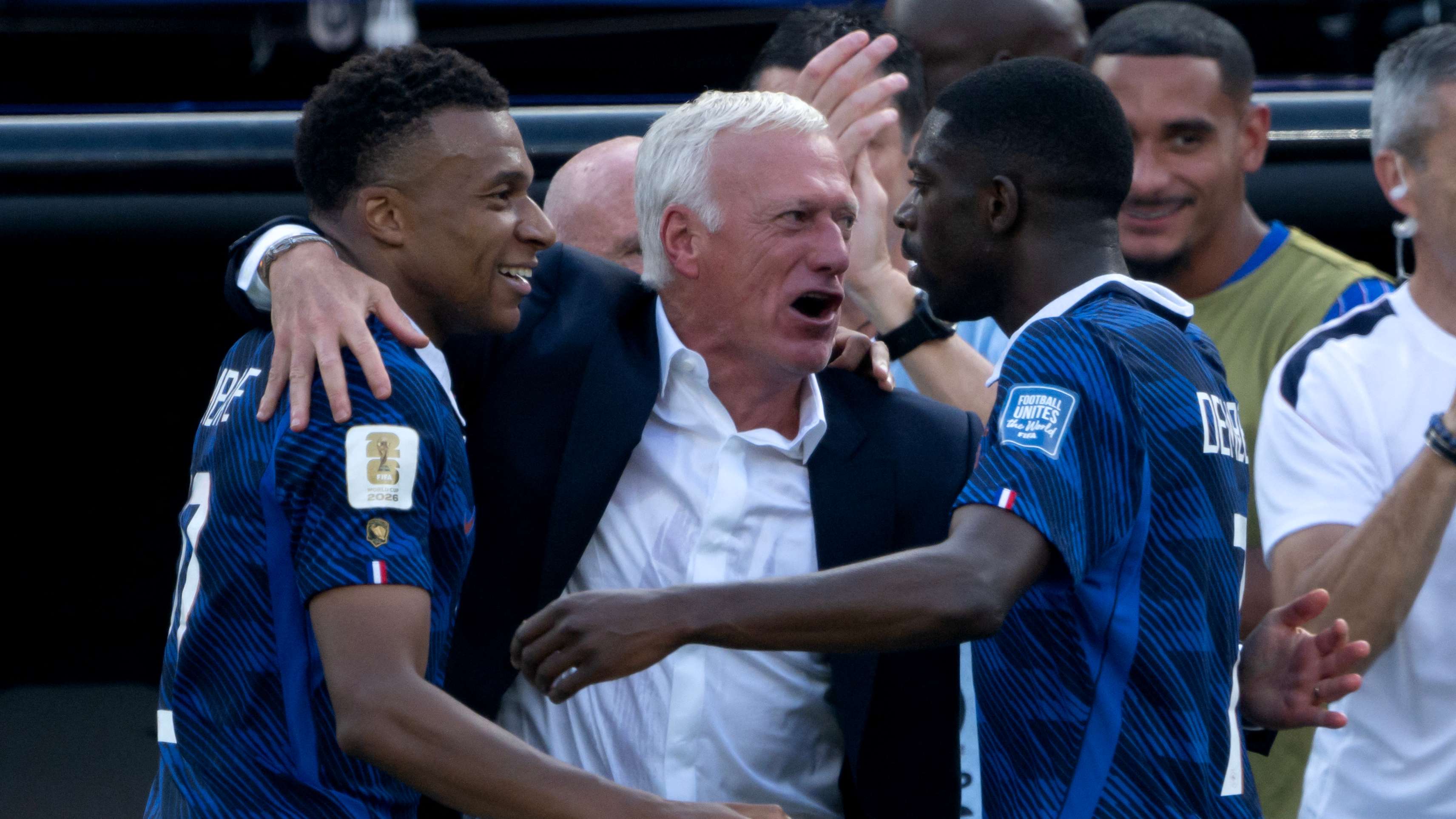 Dembélé's words shock Mbappé: what was Kylian's reaction?  
