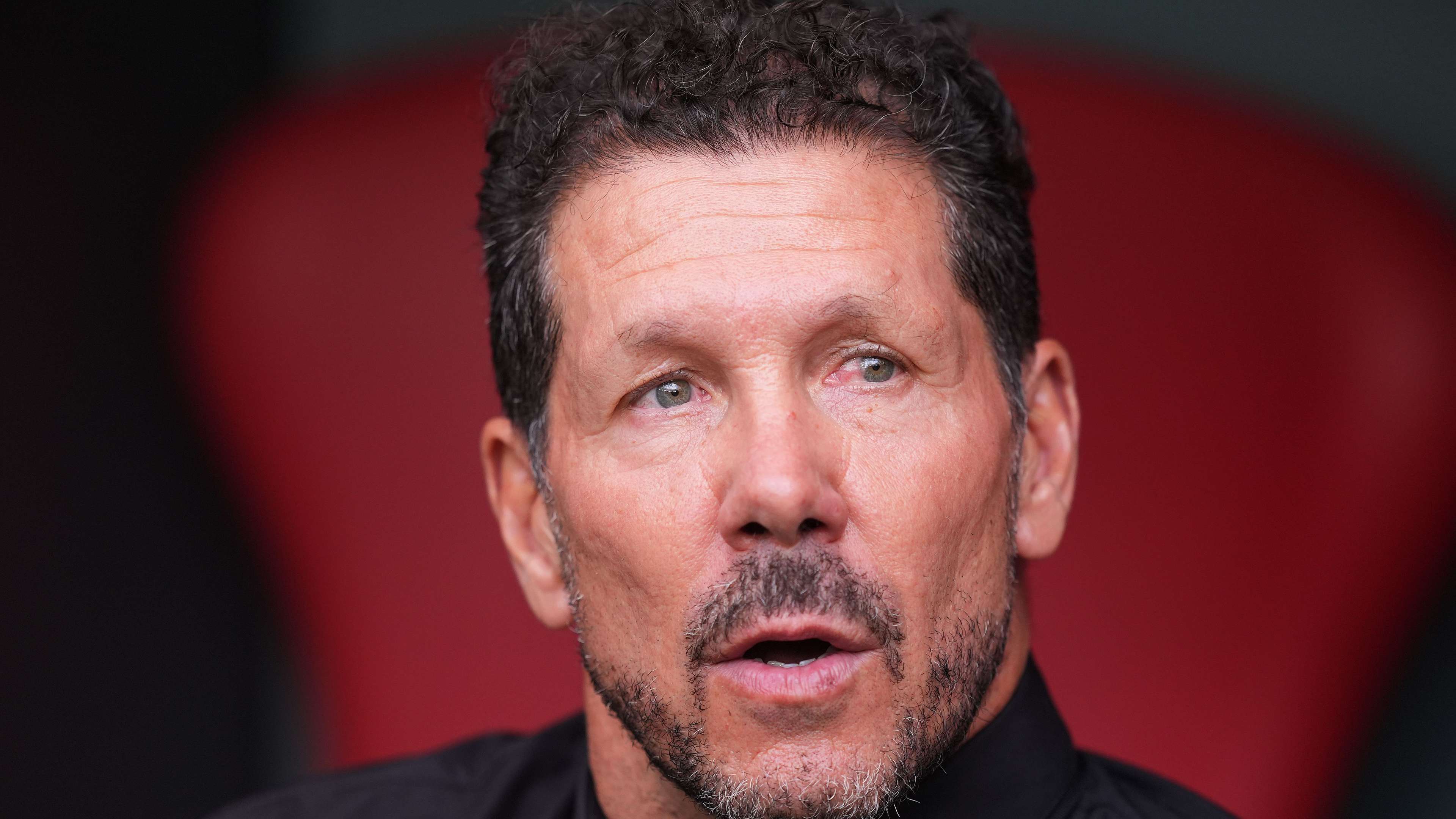 Simeone's enemy slaps him hard: I change the channel immediately  