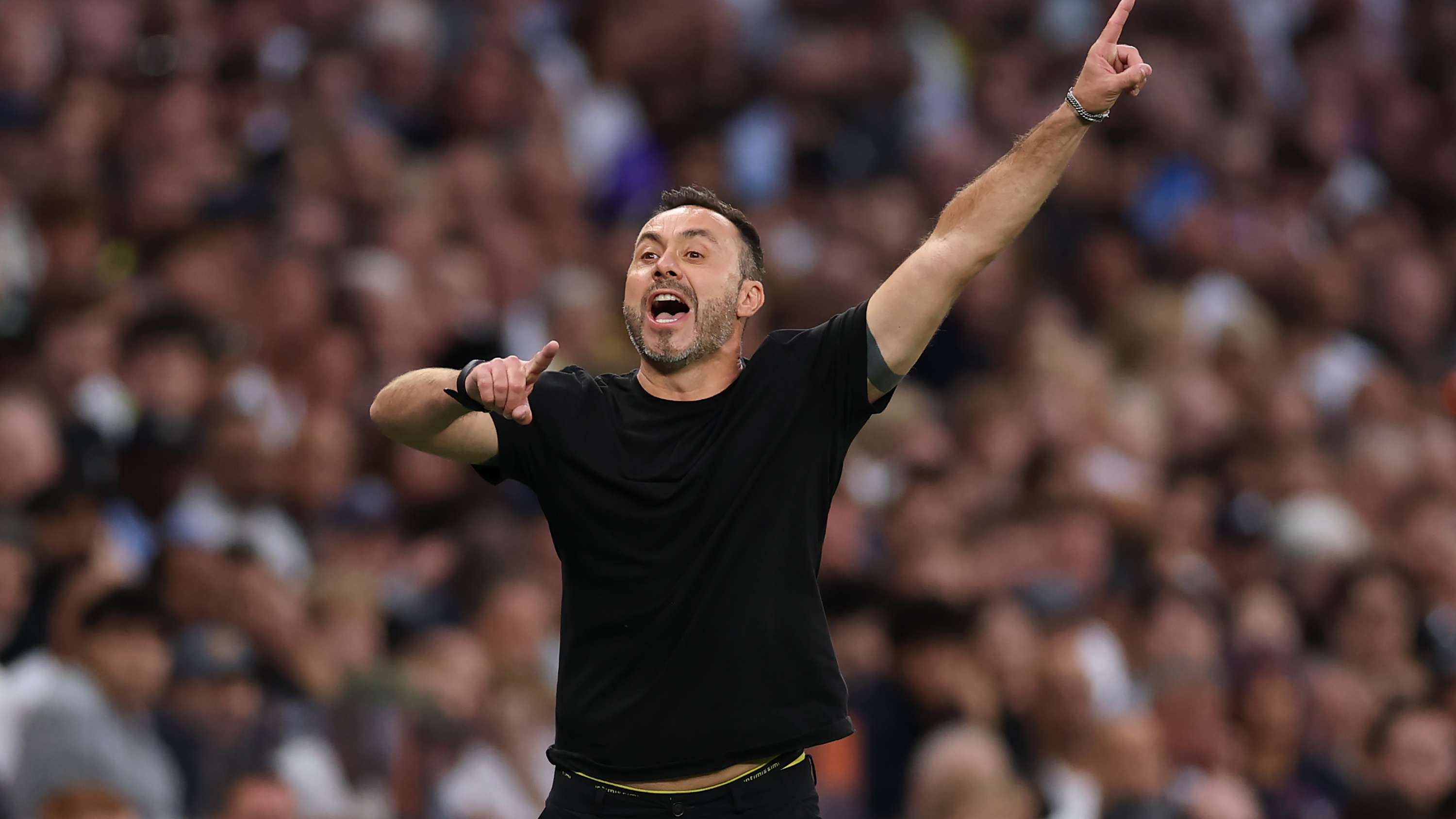 De Zerbi claims he'd be 'the best coach' in Italy despite Spurs' goal drought  