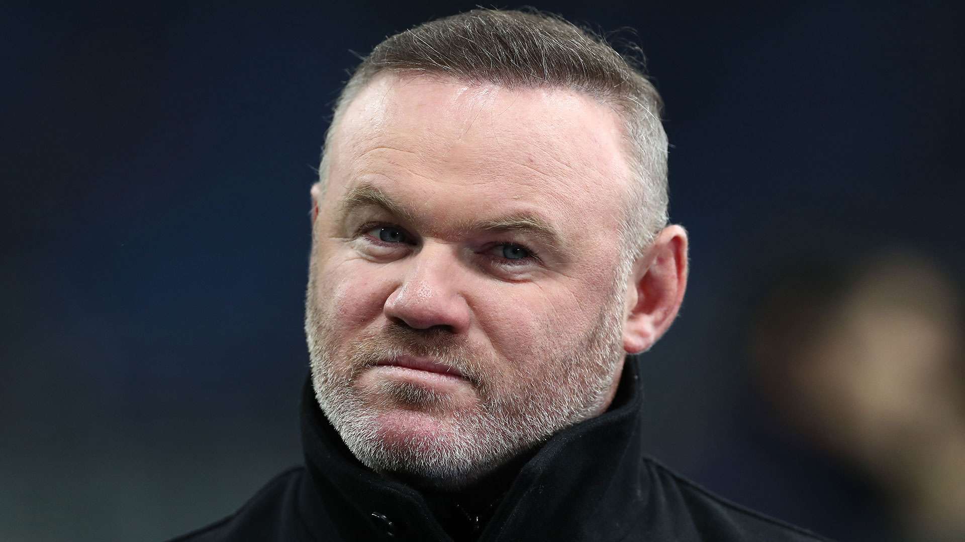 After the refereeing controversy in the derby, Rooney blasts: "Enough with VAR, it's horrendous"  