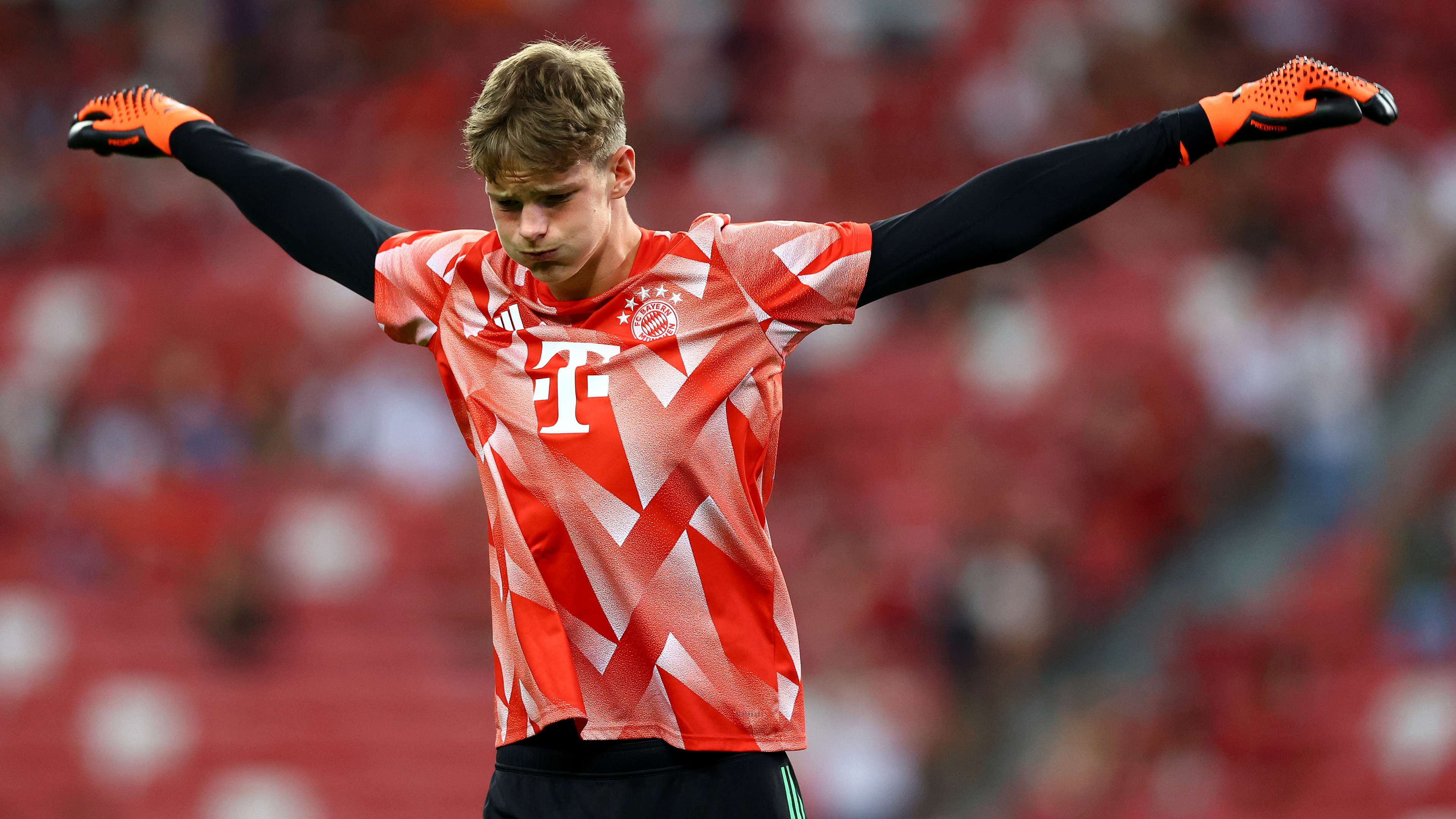 Buy-back clause? Goalkeeping gem no longer wants to play for Bayern Munich  