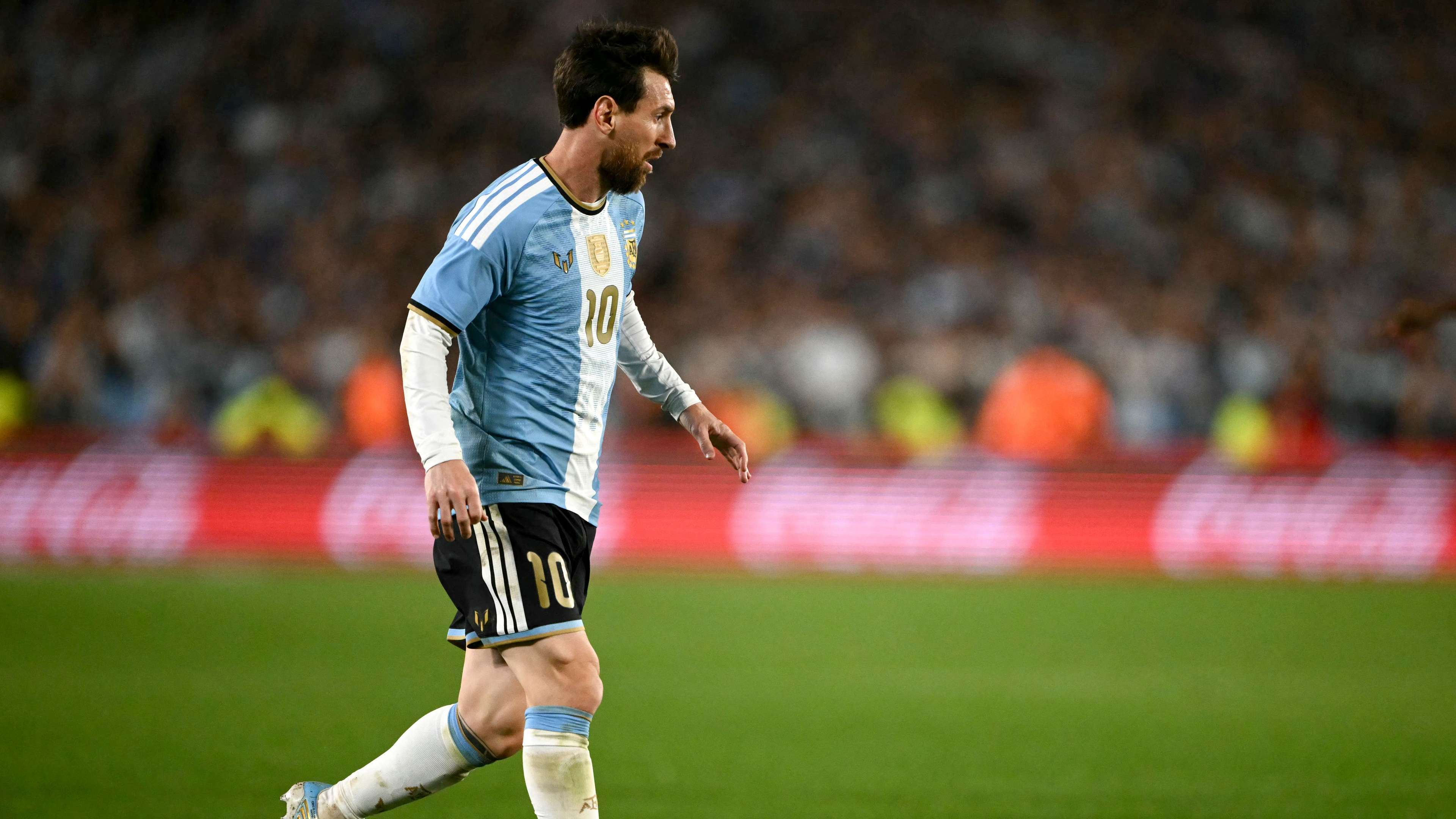 Twenty-four hours after the farewell: Messi sets Argentina alight with an emotional tweet  