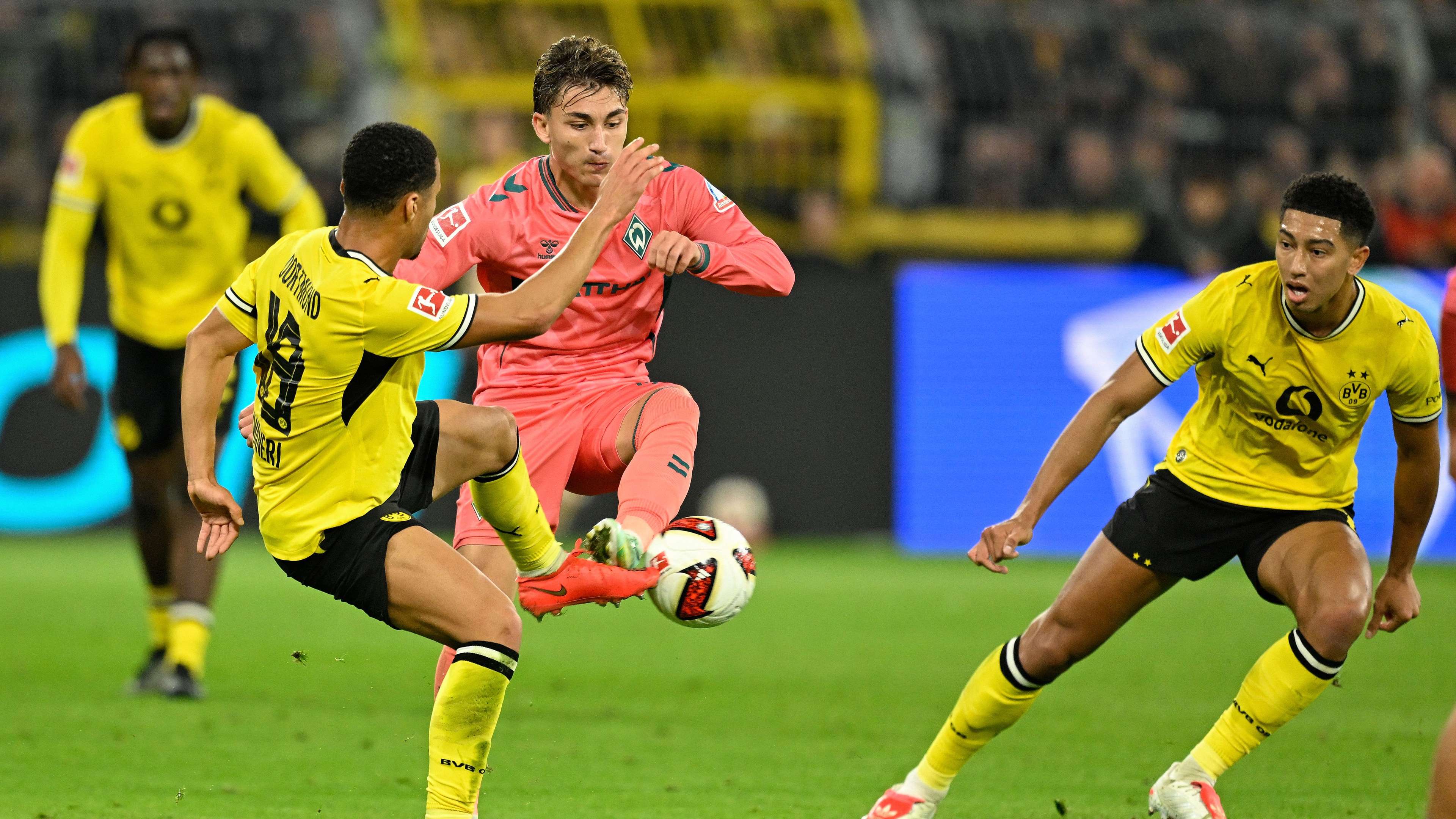 Schlotterbeck and Svensson score as BVB collapse late on  