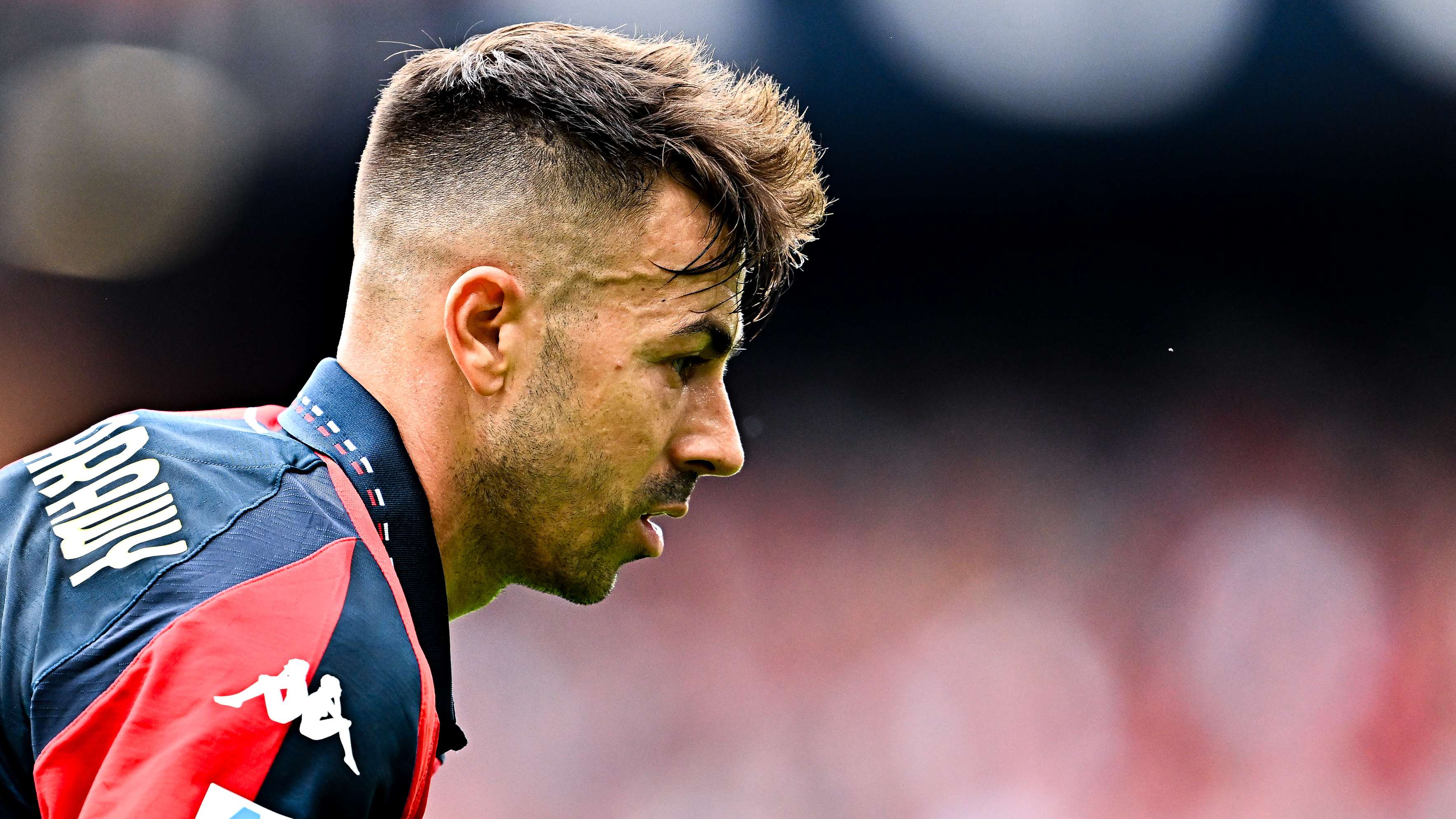 Genoa-Venezia 1-0 live: Ellertson thunderbolt into the top corner  