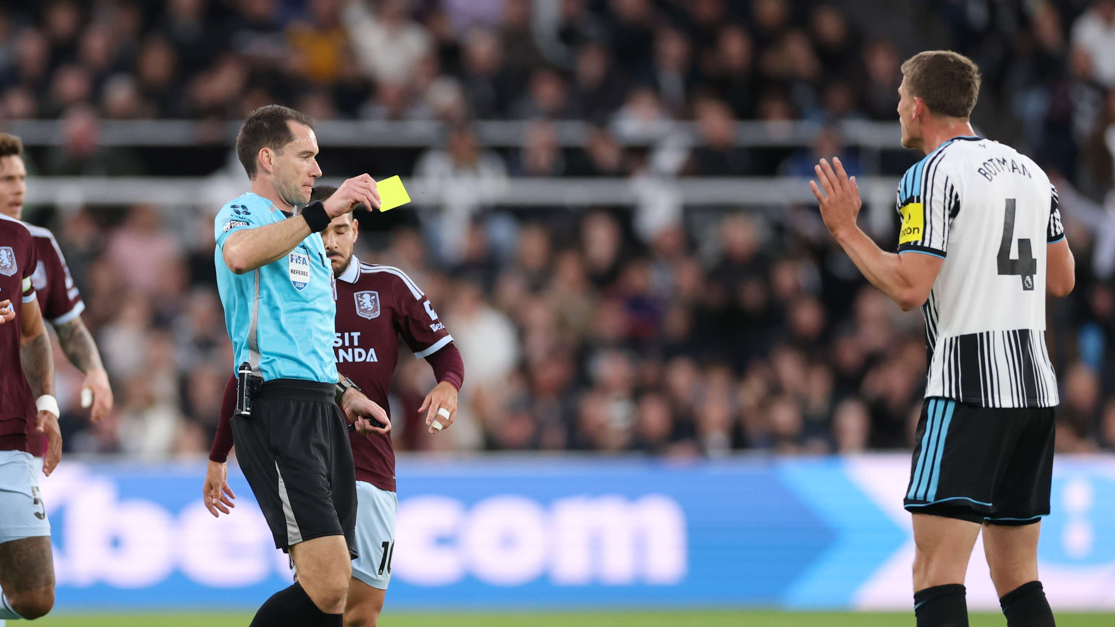 Webb explains Botman-Jackson red card escape  