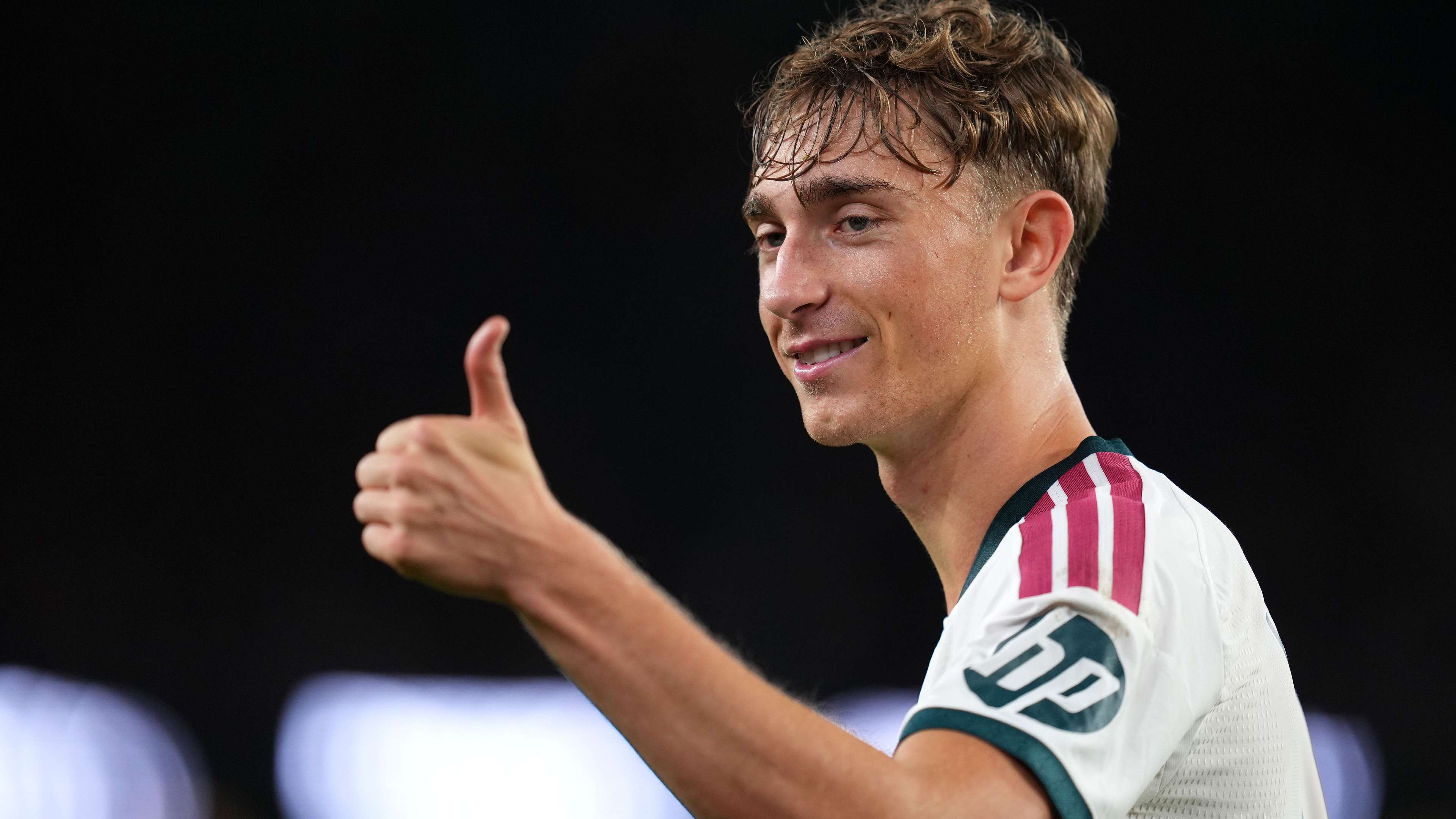 Mourinho creates a new defender: Huijsen tears down the wall of doubt in big fixtures  